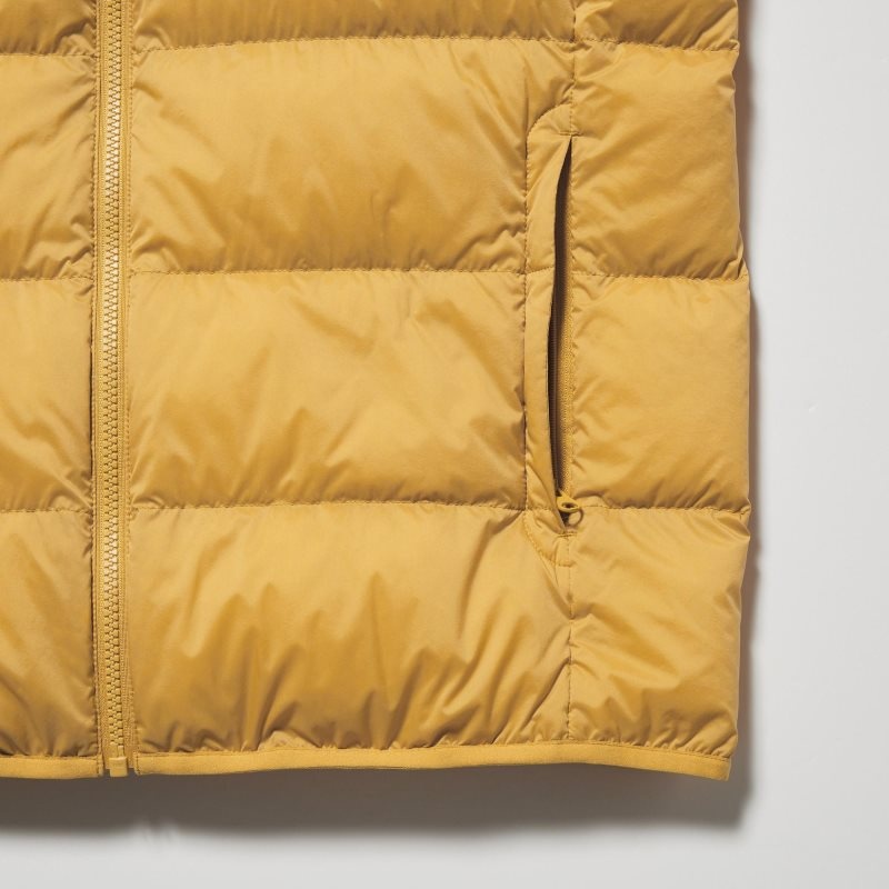 Beige Uniqlo Ultra Light Down 3d Cut Wide Quilt Men Jackets | 3184689