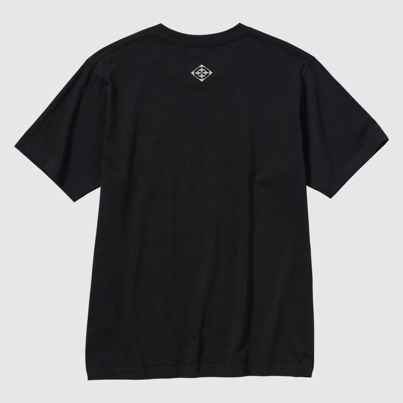 Black Uniqlo Bleach: Thousand-year Blood War Ut Short-sleeve Graphic Men T Shirts | 8355444
