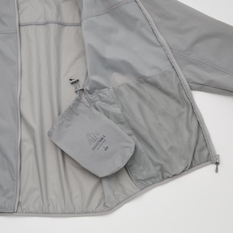 Black Uniqlo Pocketable Uv Protection 3d Cut Men Parka | 5671623