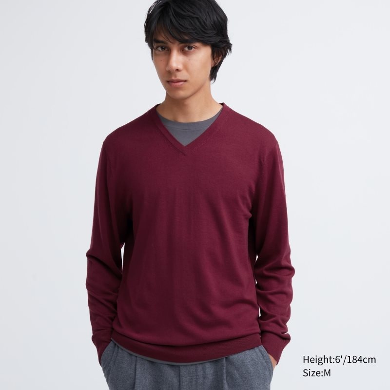 Burgundy Uniqlo Extra Fine Merino V-neck Men Sweaters | 1785253