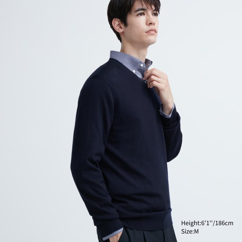 Navy Uniqlo Extra Fine Merino V-neck Men Sweaters | 9681354