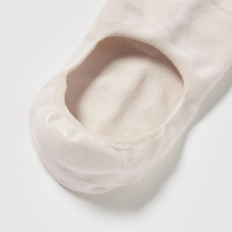 White Uniqlo Footsies (3 Pairs) Women Socks | 5553064