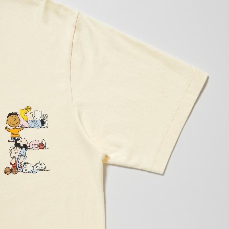 Yellow Uniqlo Peace For All Peanuts Short-sleeve Graphic Men T Shirts | 6565337